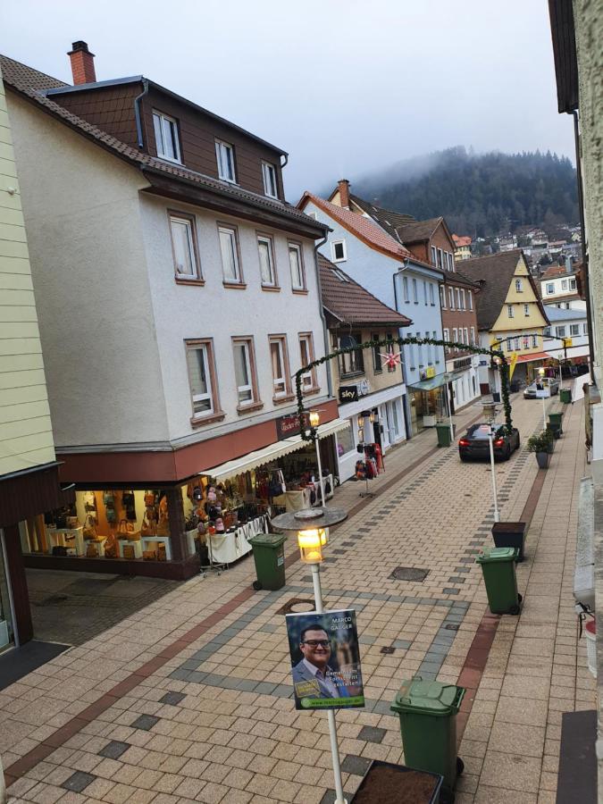 Ferienwohnung Nina Direkt In Zentrum Bad Wildbad Ngoại thất bức ảnh